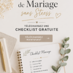 Couple se détendant avec une checklist de mariage, planning serein.