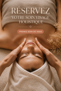 Femme recevant un soin du visage holistique dans un cadre apaisant.