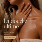 Femme se relaxant sous une douche apaisante avec des produits de soins naturels.