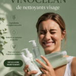 Gamme de nettoyants VINOCLEAN de Caudalie sur une table en bois